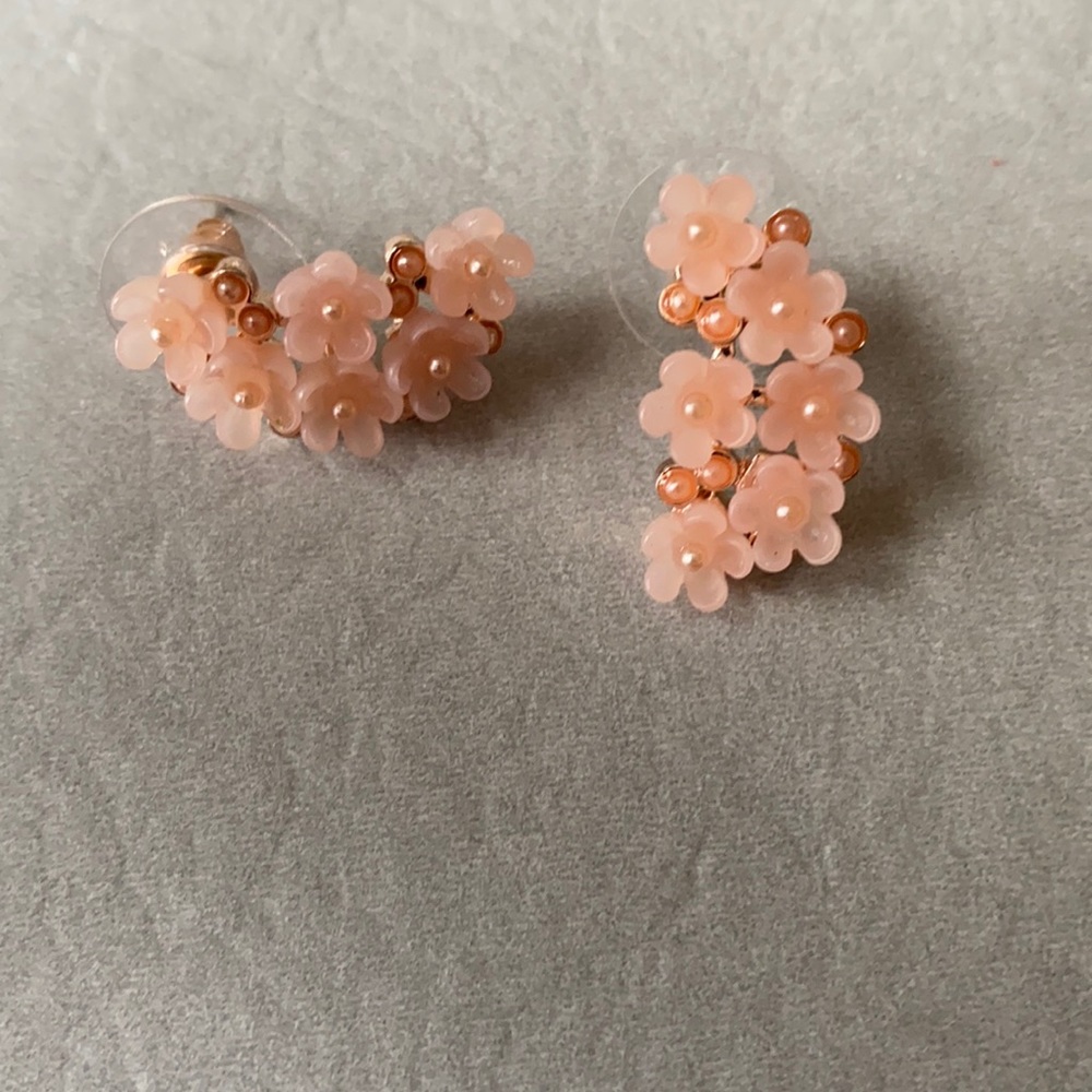 Pink floral post earrings